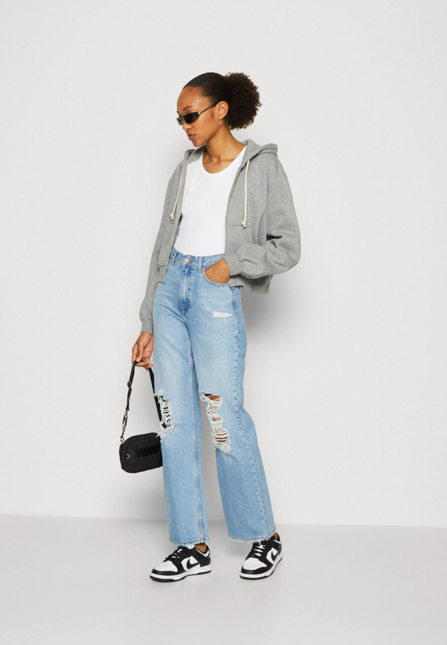 WEEKDAY Volume Zip Hoodie - Sweat Zippé - Mid Grey Melange – Image 2