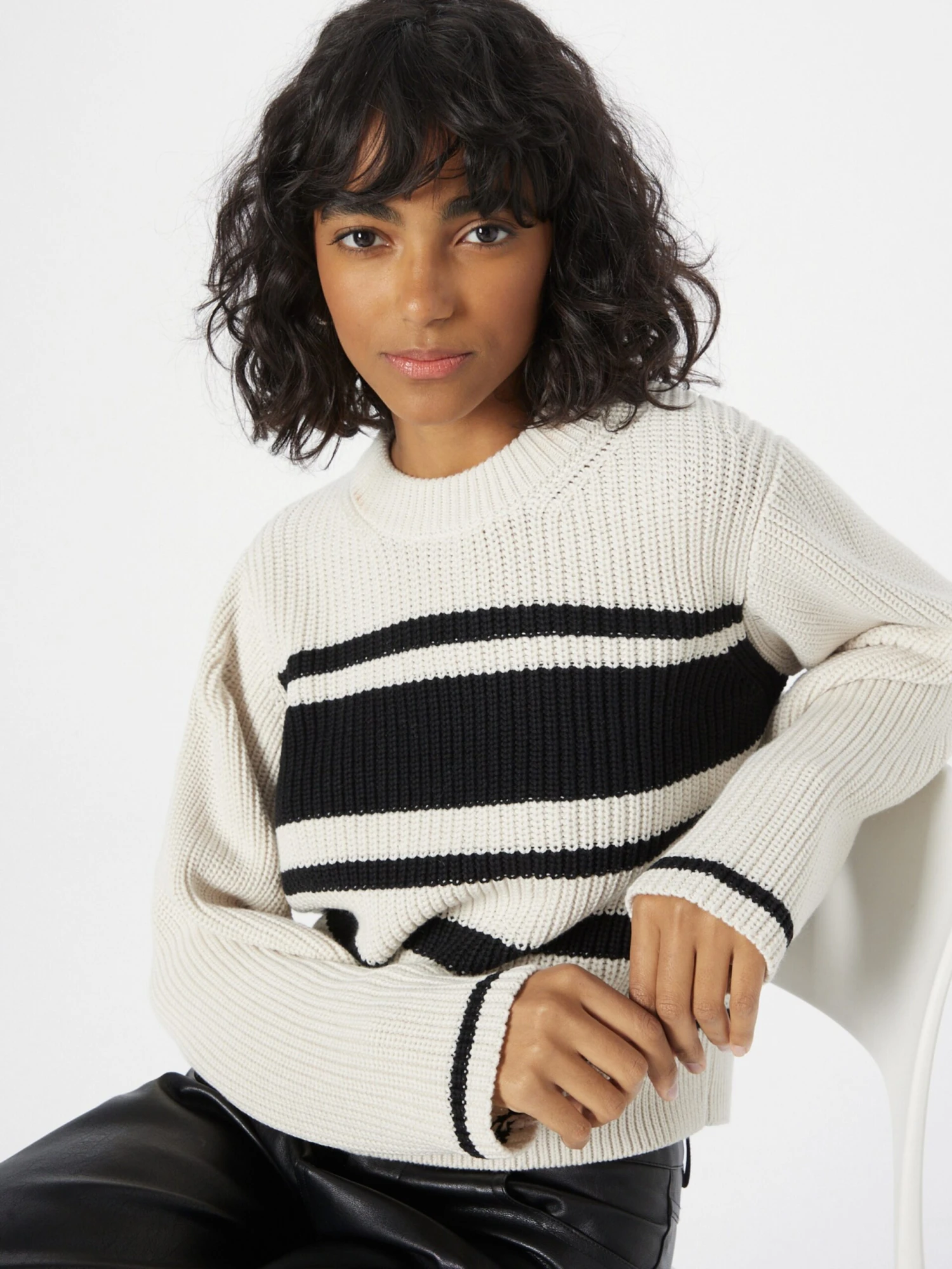 WEEKDAY Pulls Maille Fine Pull-over Femme Blanc â Image 2